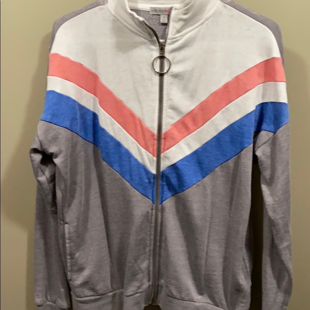 Long sleeve zip up